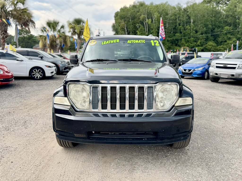2012 Jeep Liberty - $11,880