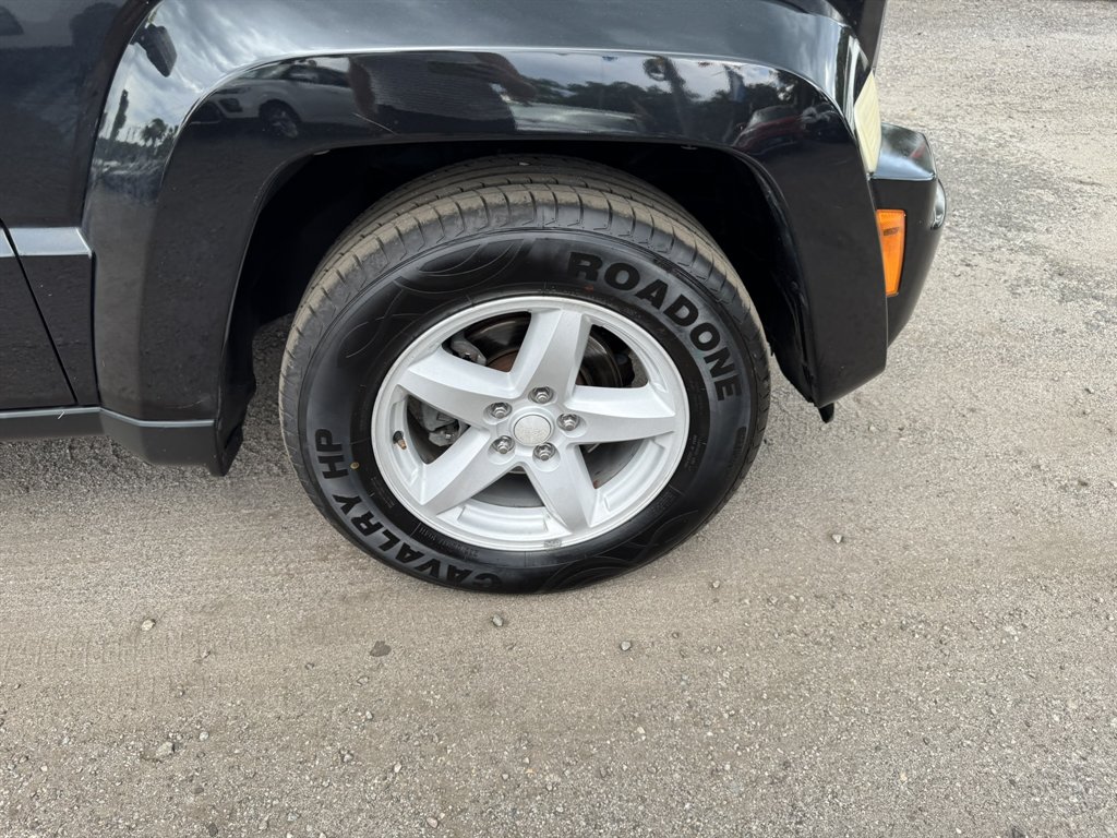 2012 Jeep Liberty - $11,880