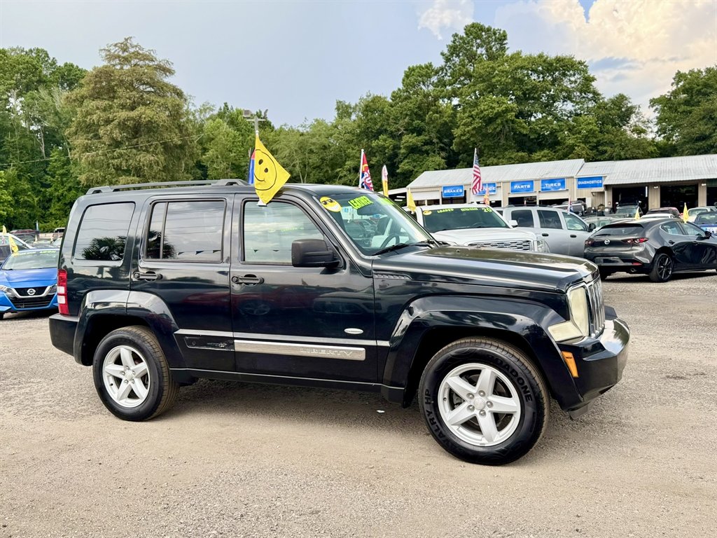 2012 Jeep Liberty - $11,880