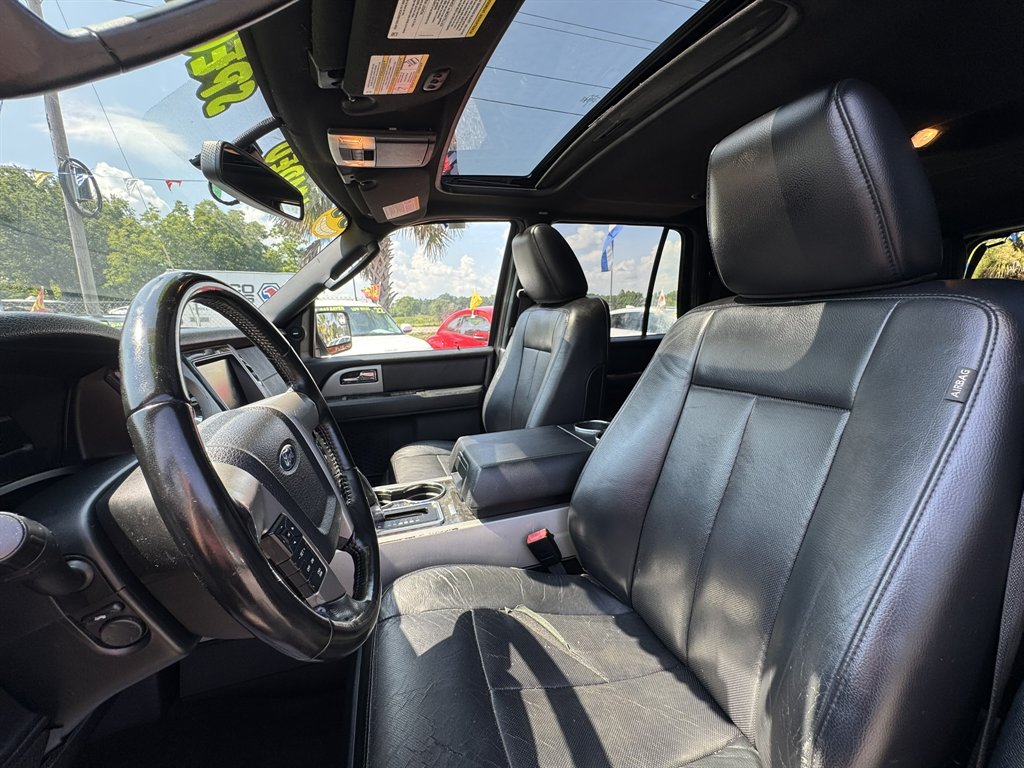 2015 Ford Expedition - $13,880