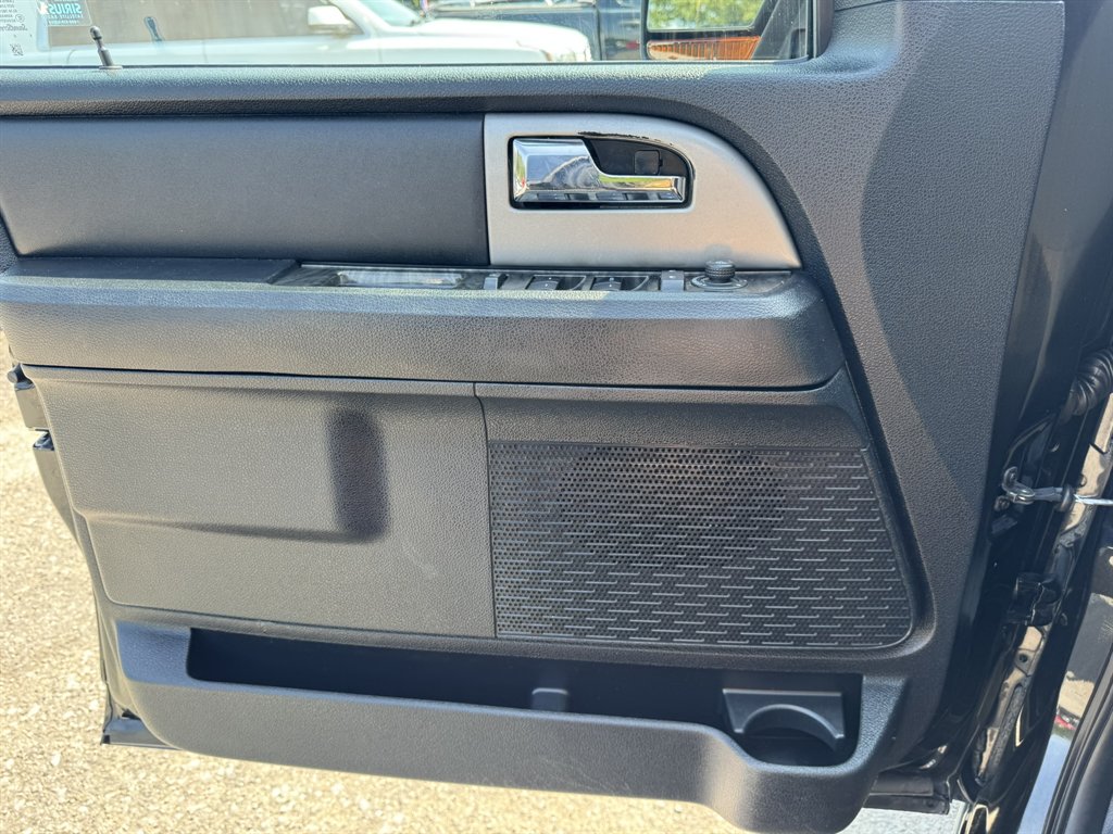 2015 Ford Expedition - $13,880