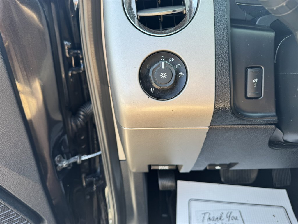 2015 Ford Expedition - $13,880