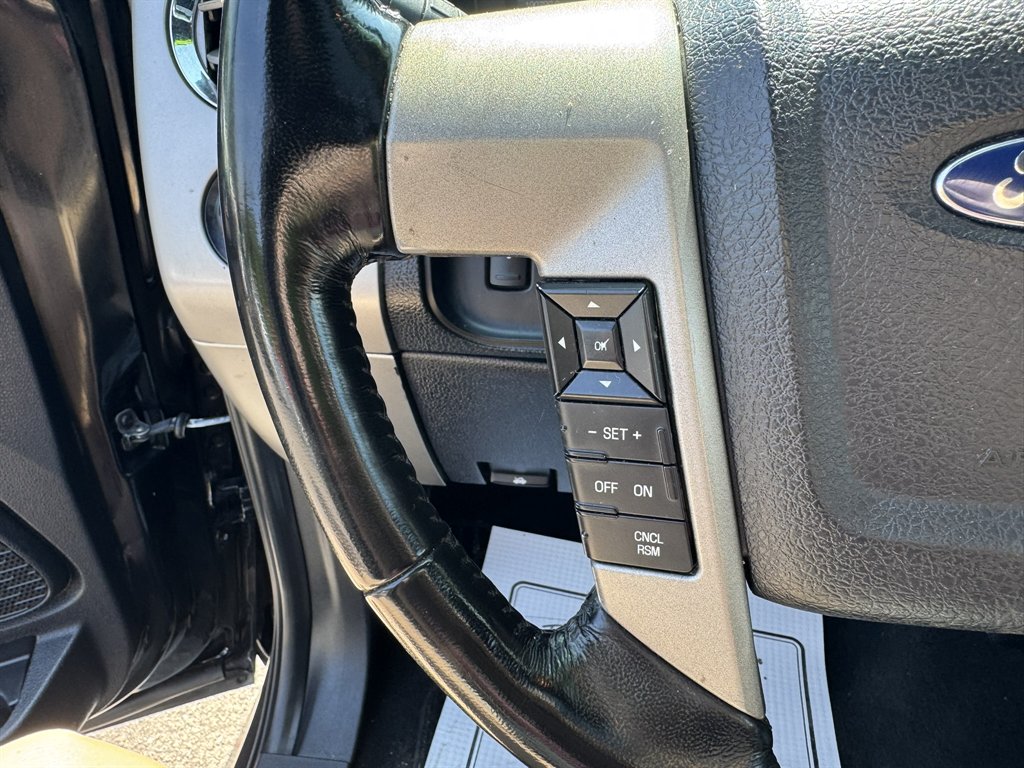 2015 Ford Expedition - $13,880