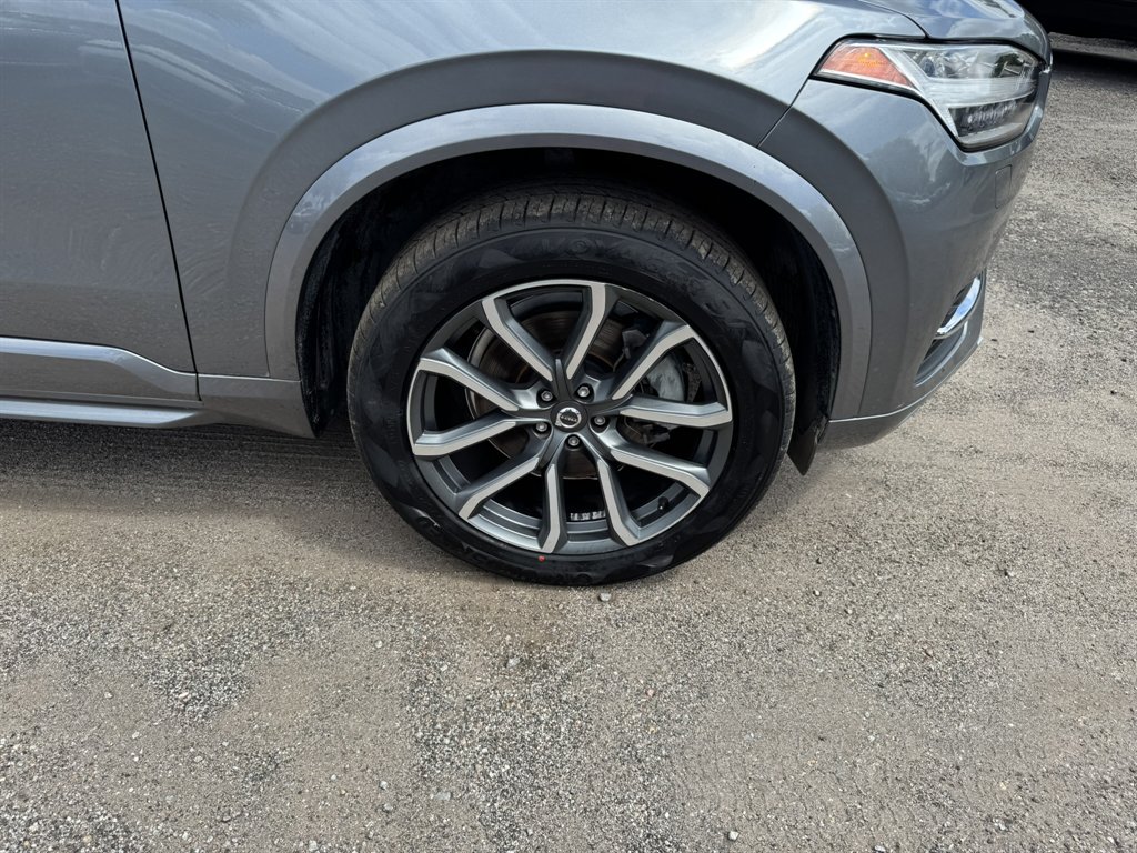 2016 Volvo XC90 - $15,633