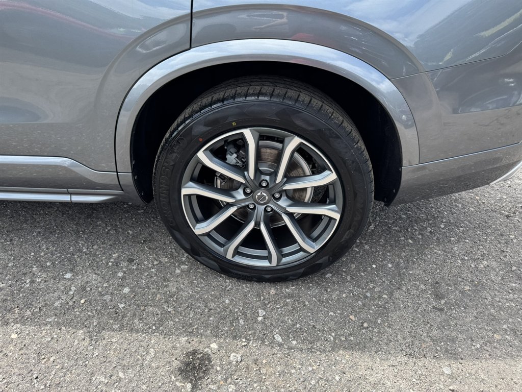 2016 Volvo XC90 - $15,633