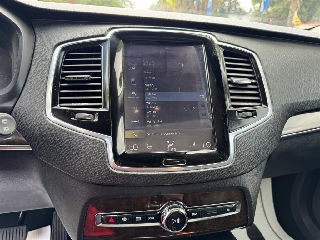 2016 Volvo XC90 - $15,633
