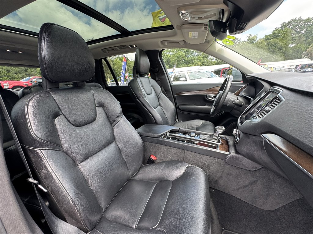 2016 Volvo XC90 - $15,633