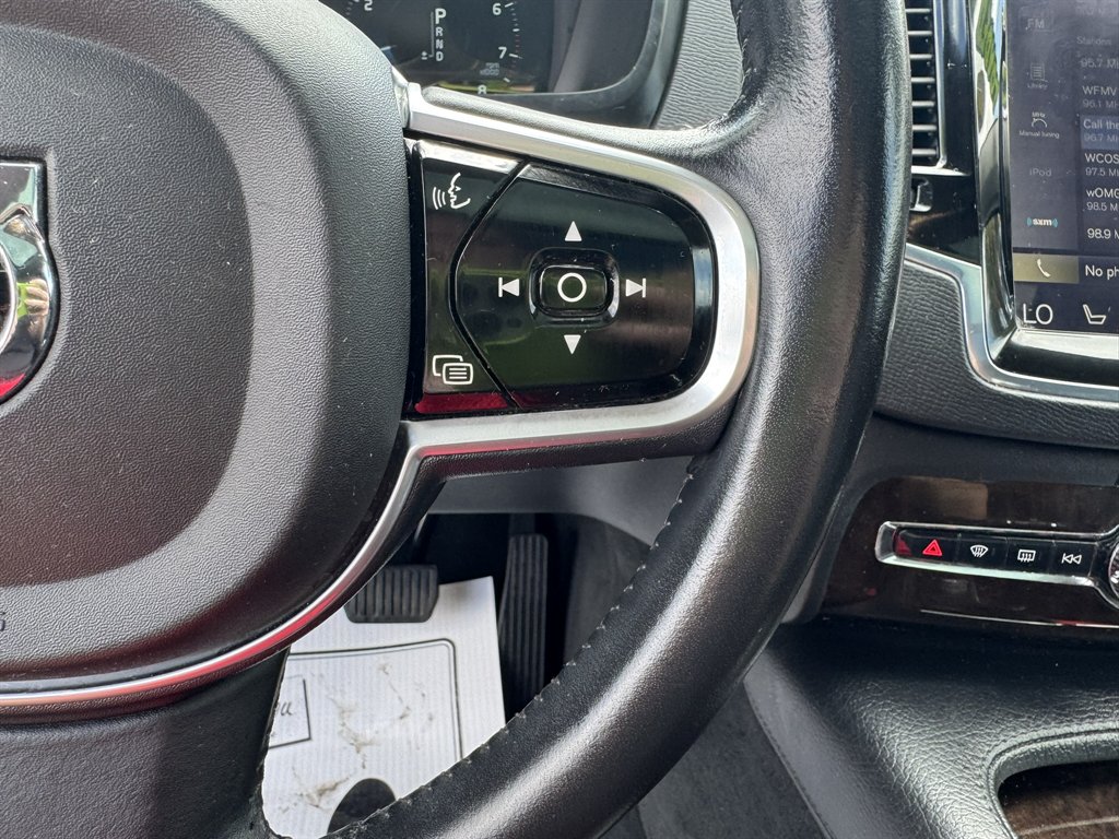 2016 Volvo XC90 - $15,633