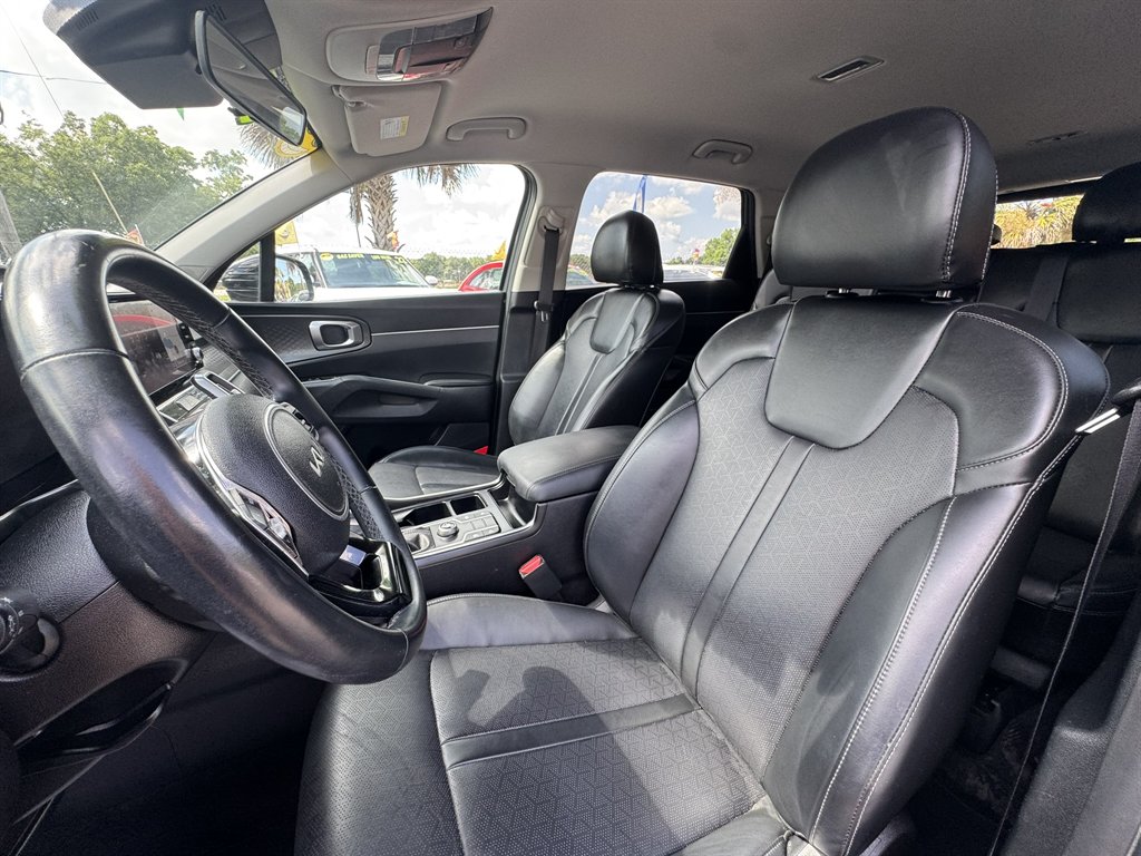 2022 Kia Sorento - $20,455