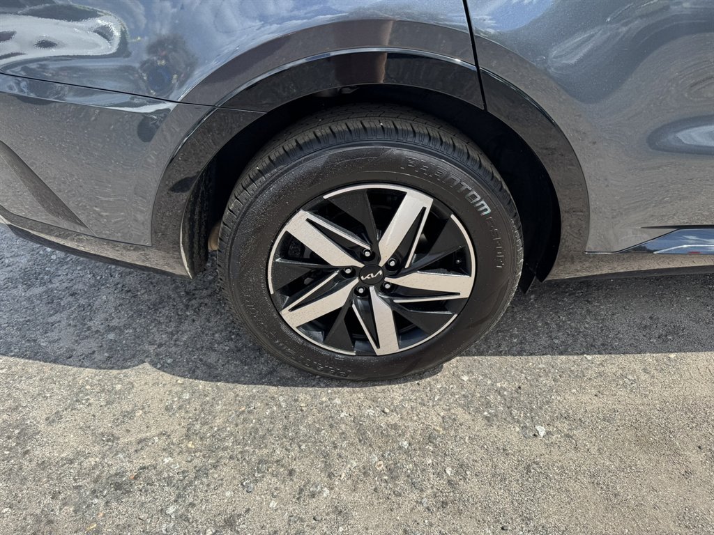 2022 Kia Sorento - $20,455