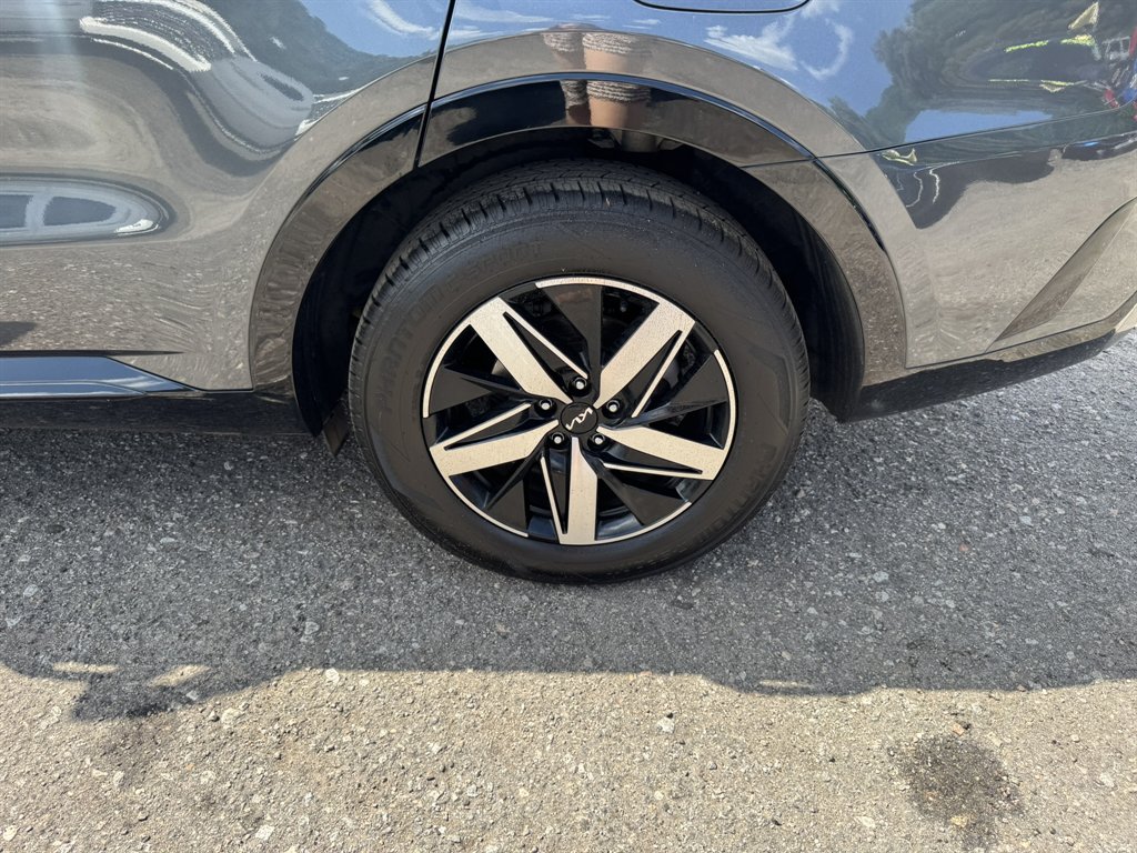 2022 Kia Sorento - $20,455