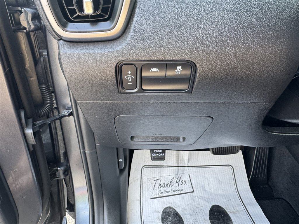 2022 Kia Sorento - $20,455