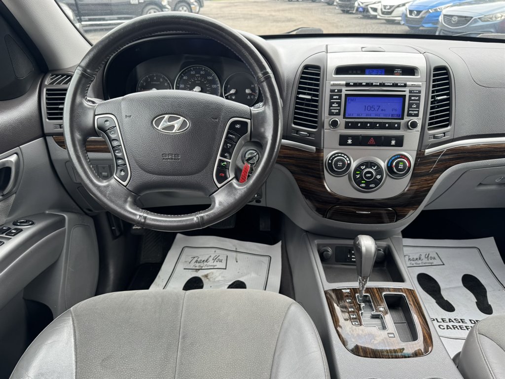 2011 Hyundai Santa Fe - $10,137