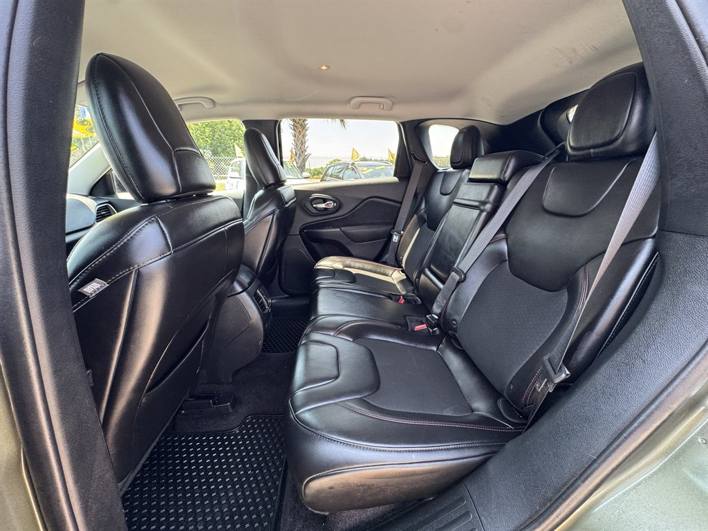 2019 Jeep Cherokee - $16,745