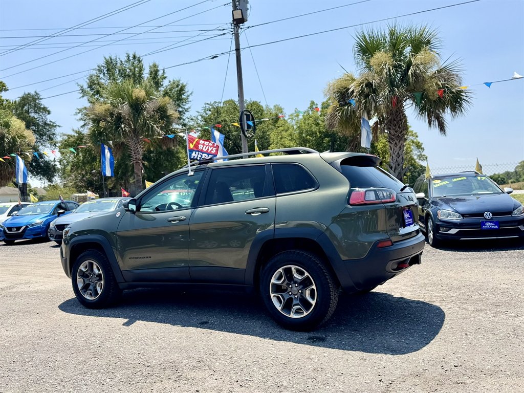2019 Jeep Cherokee - $16,745