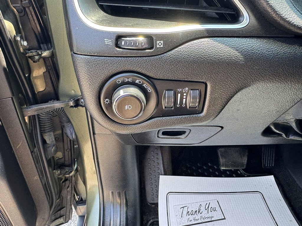 2019 Jeep Cherokee - $16,745