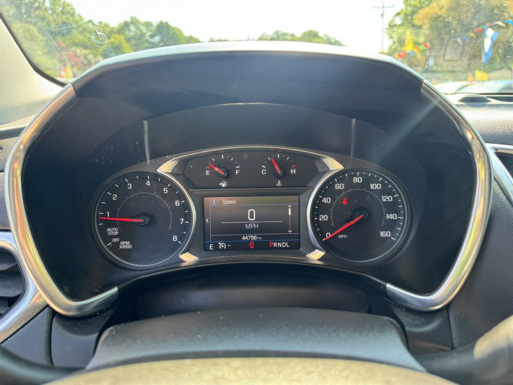 2022 Chevrolet Equinox - $22,355