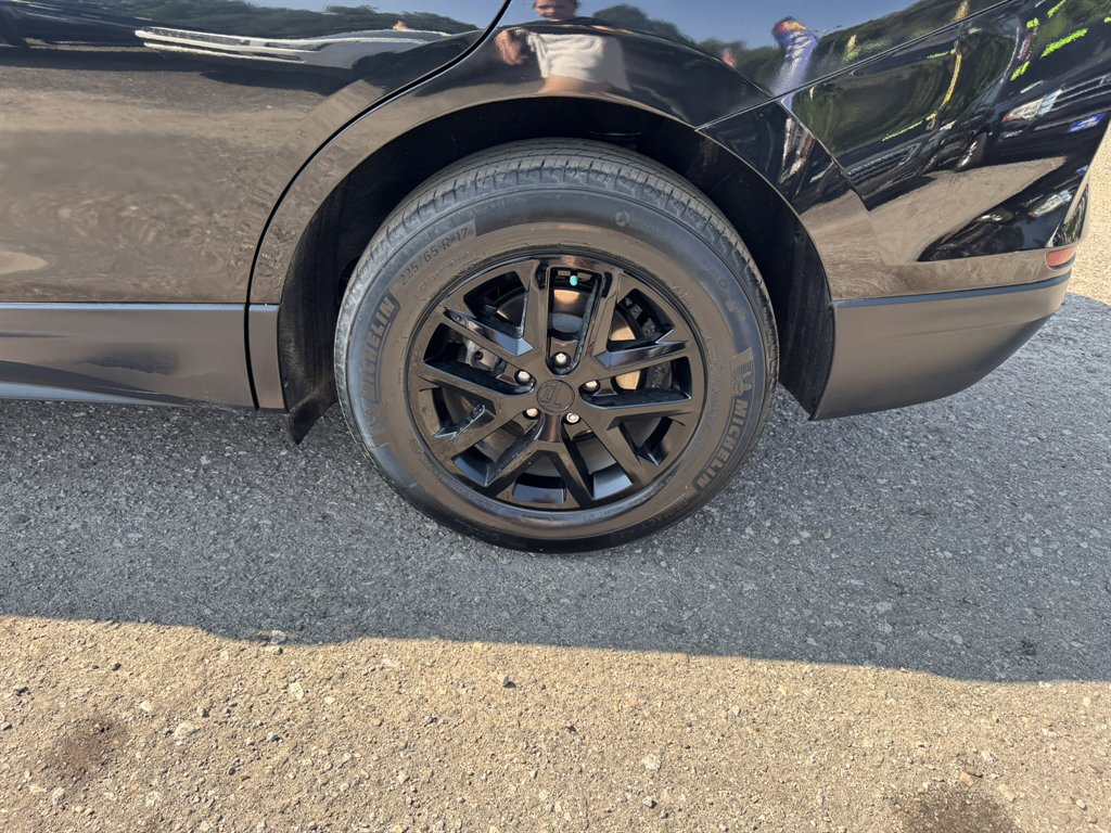 2022 Chevrolet Equinox - $22,355