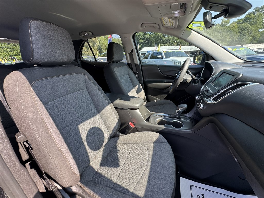 2022 Chevrolet Equinox - $22,355