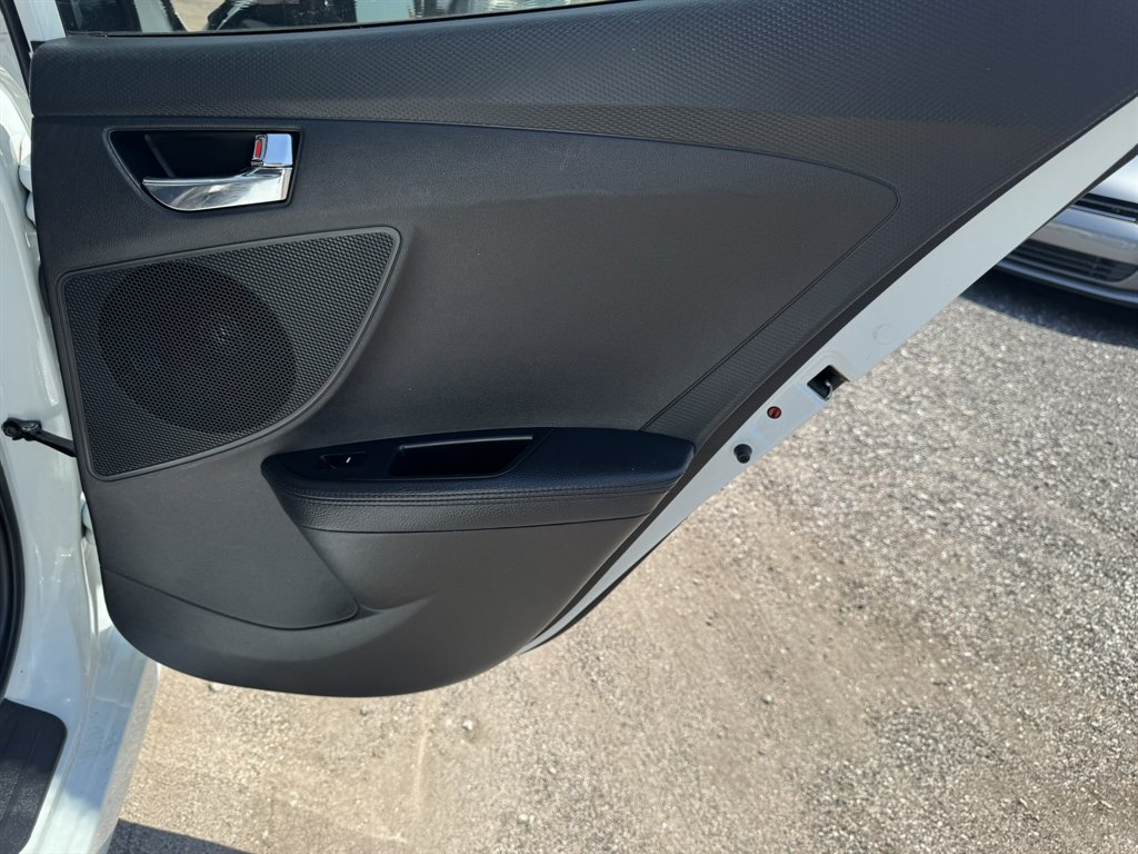 2013 Hyundai Veloster - $7,712