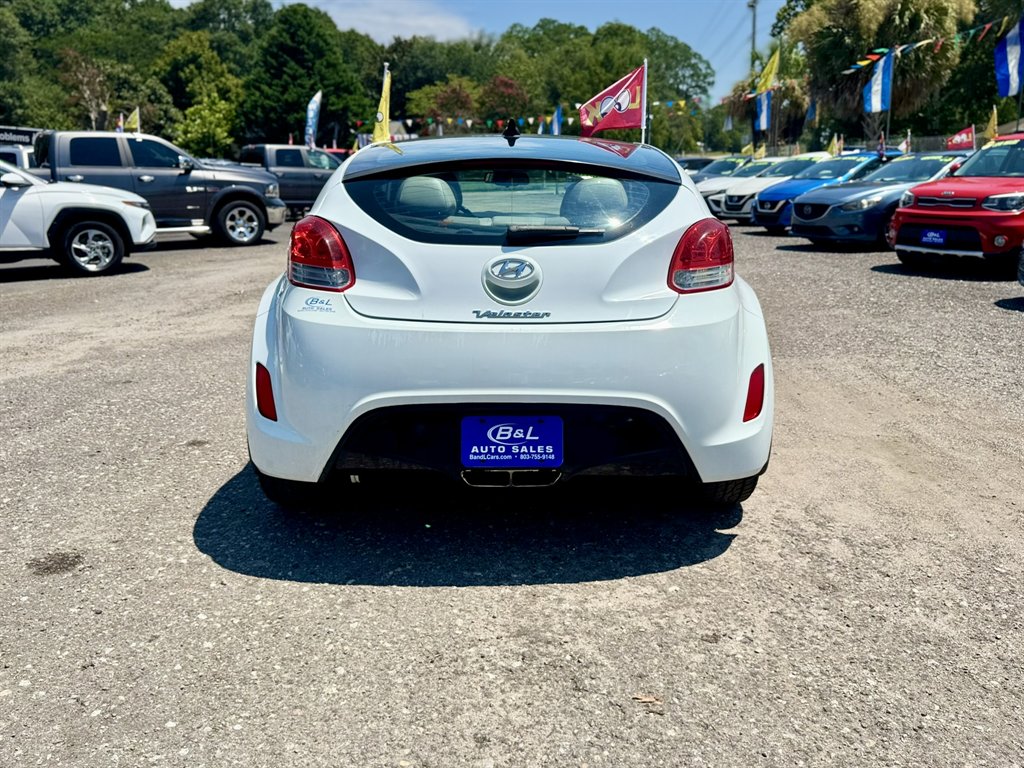2013 Hyundai Veloster - $7,712