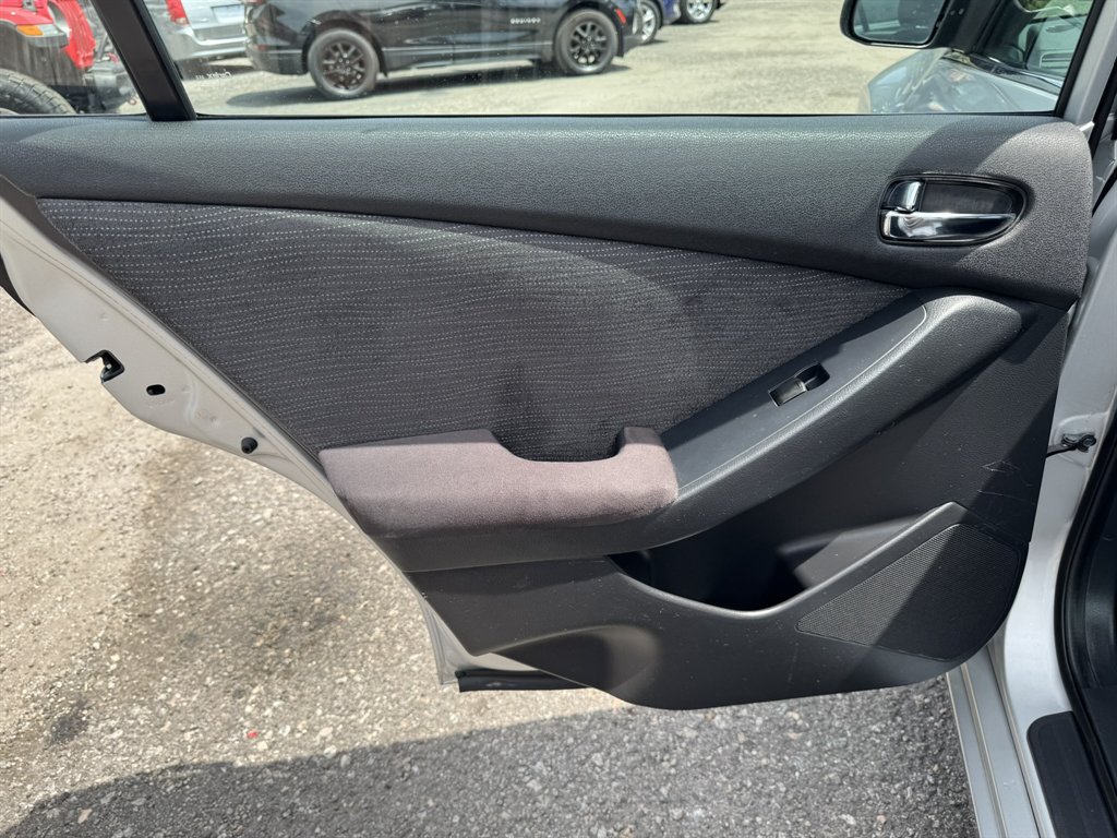 2012 Nissan Altima - $8,934