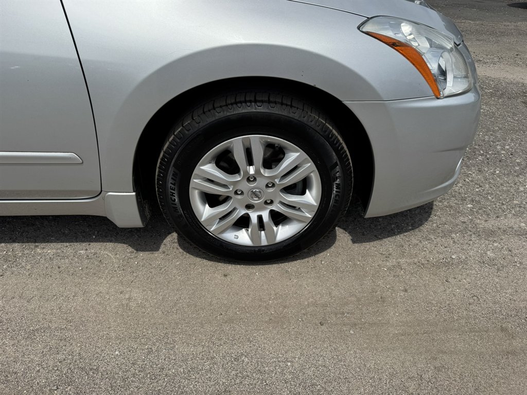 2012 Nissan Altima - $8,934