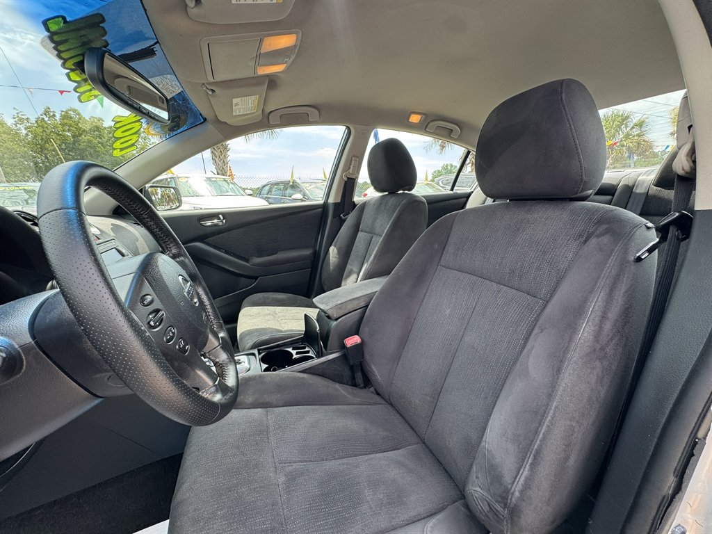2012 Nissan Altima - $8,934