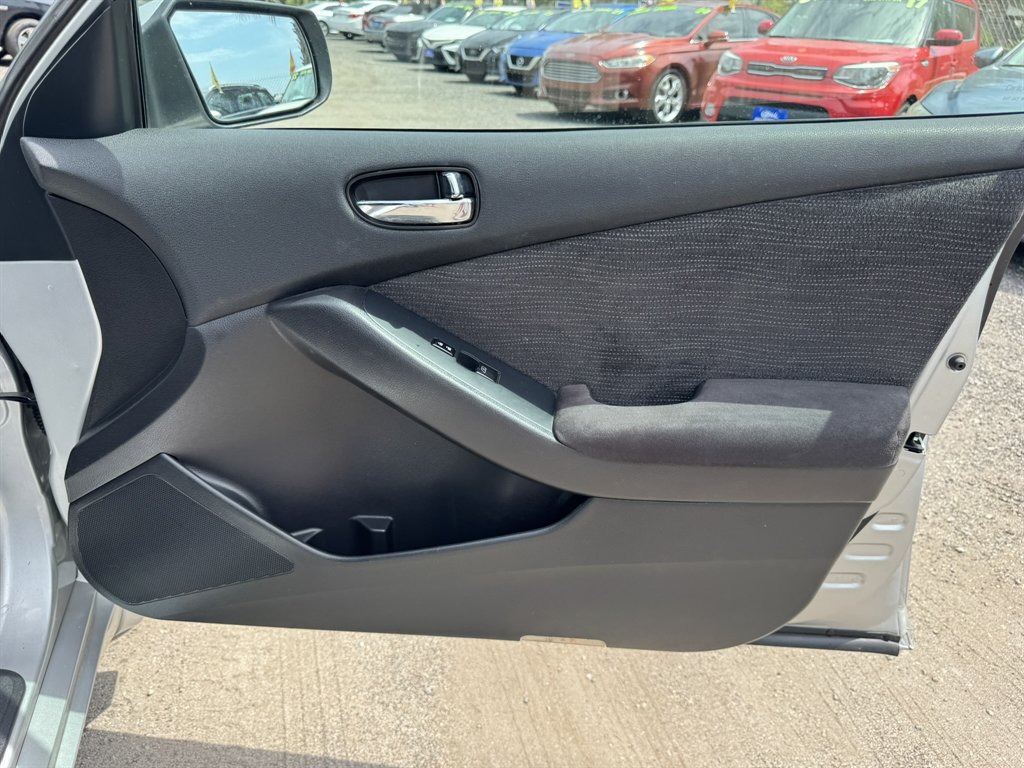 2012 Nissan Altima - $8,934