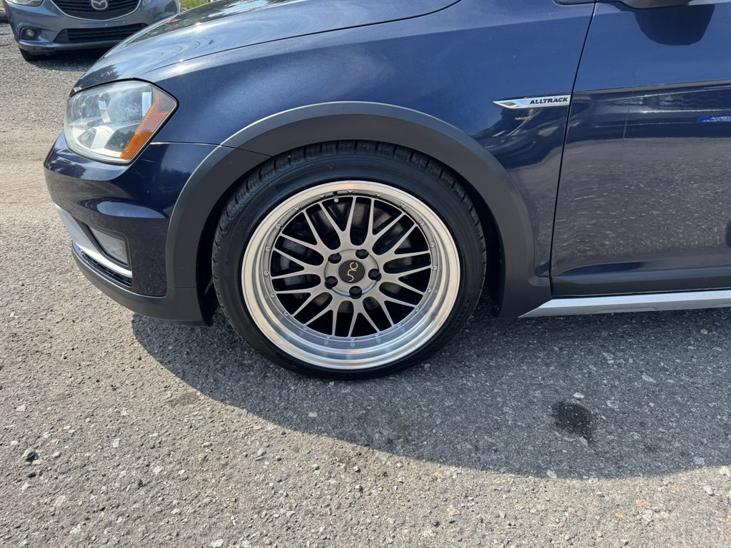 2017 Volkswagen Golf