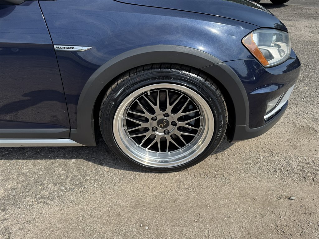 2017 Volkswagen Golf