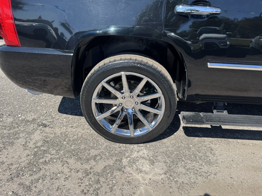 2012 Cadillac Escalade - $14,402
