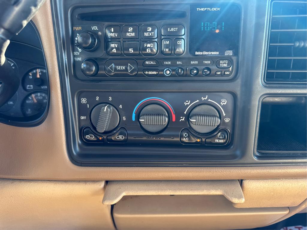 2000 GMC Yukon - $8,880