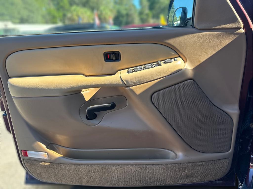 2000 GMC Yukon - $8,880
