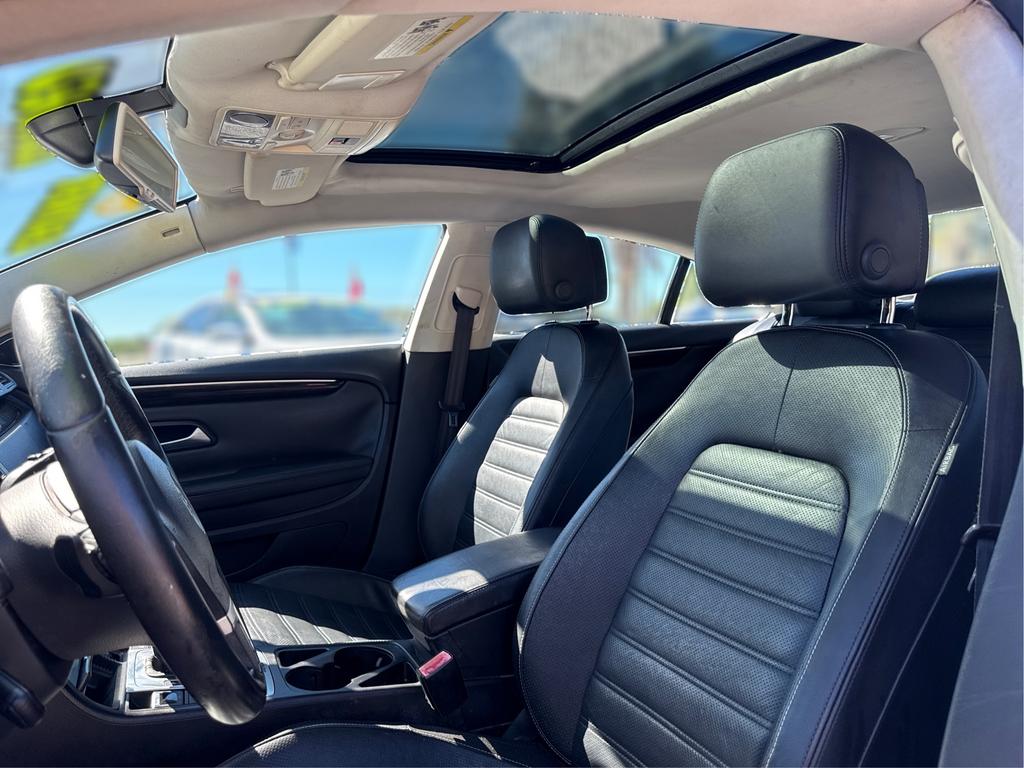 2014 Volkswagen CC - $10,176