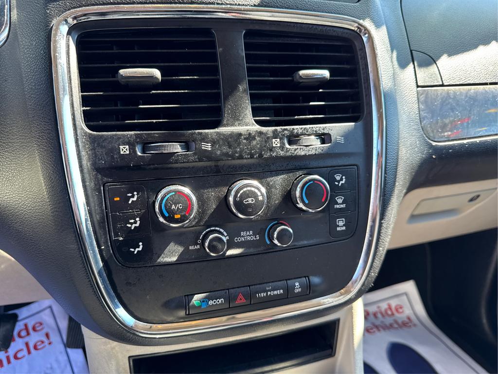 2014 Dodge Grand Caravan - $7,294