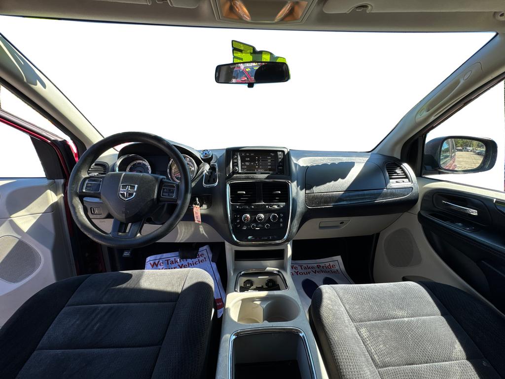 2014 Dodge Grand Caravan - $7,294