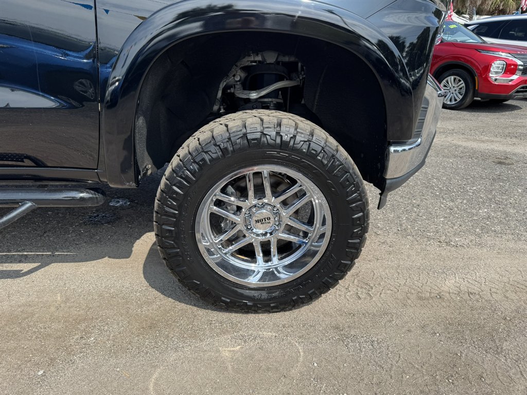 2020 Chevrolet Silverado - $32,500