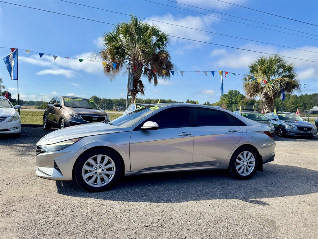 2022 Hyundai Elantra