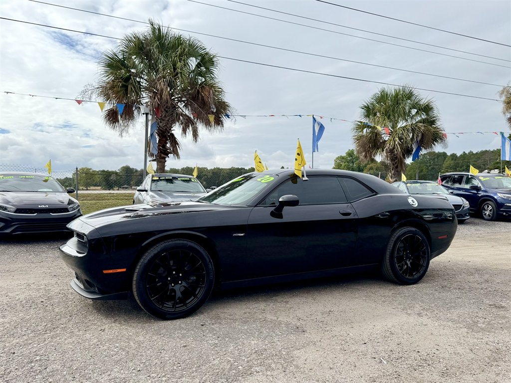 2020 Dodge Challenger SXT