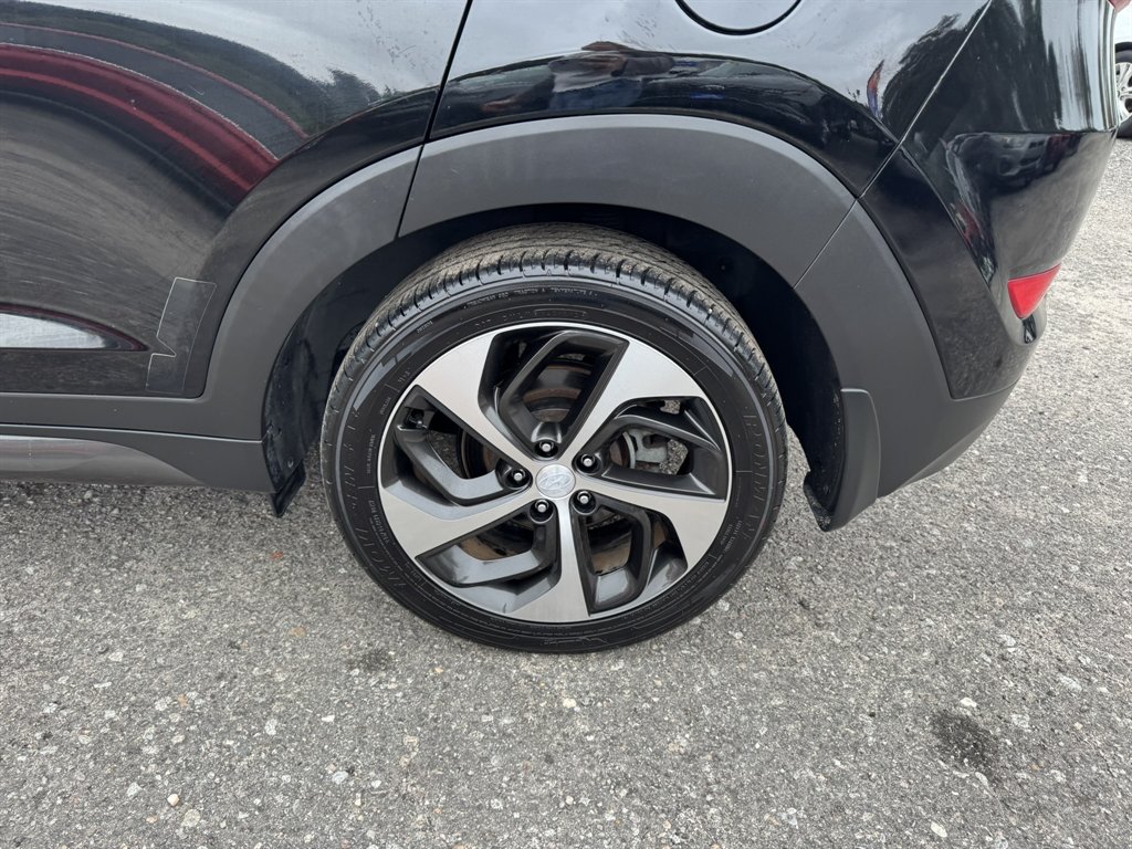 2016 Hyundai Tucson - $15,521
