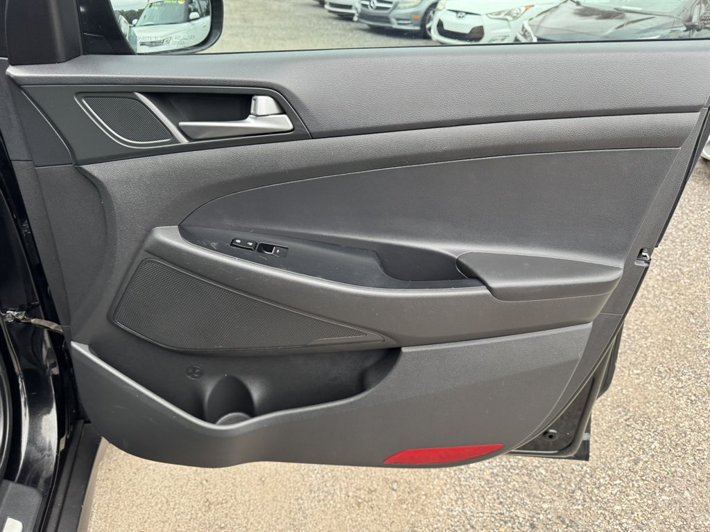 2016 Hyundai Tucson - $15,521
