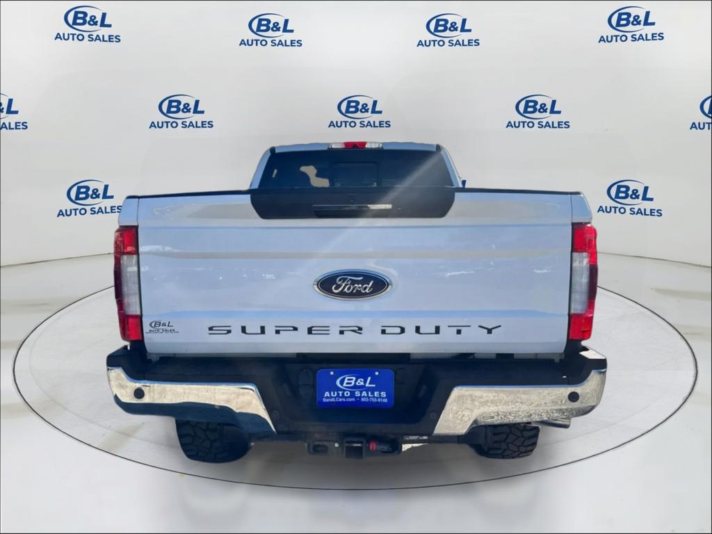 2017 Ford F-250 - $33,890
