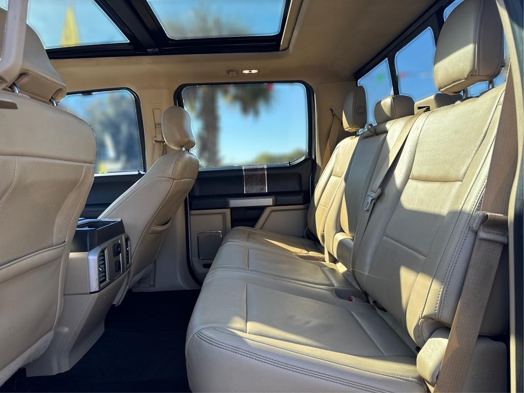 2017 Ford F-250 - $33,890
