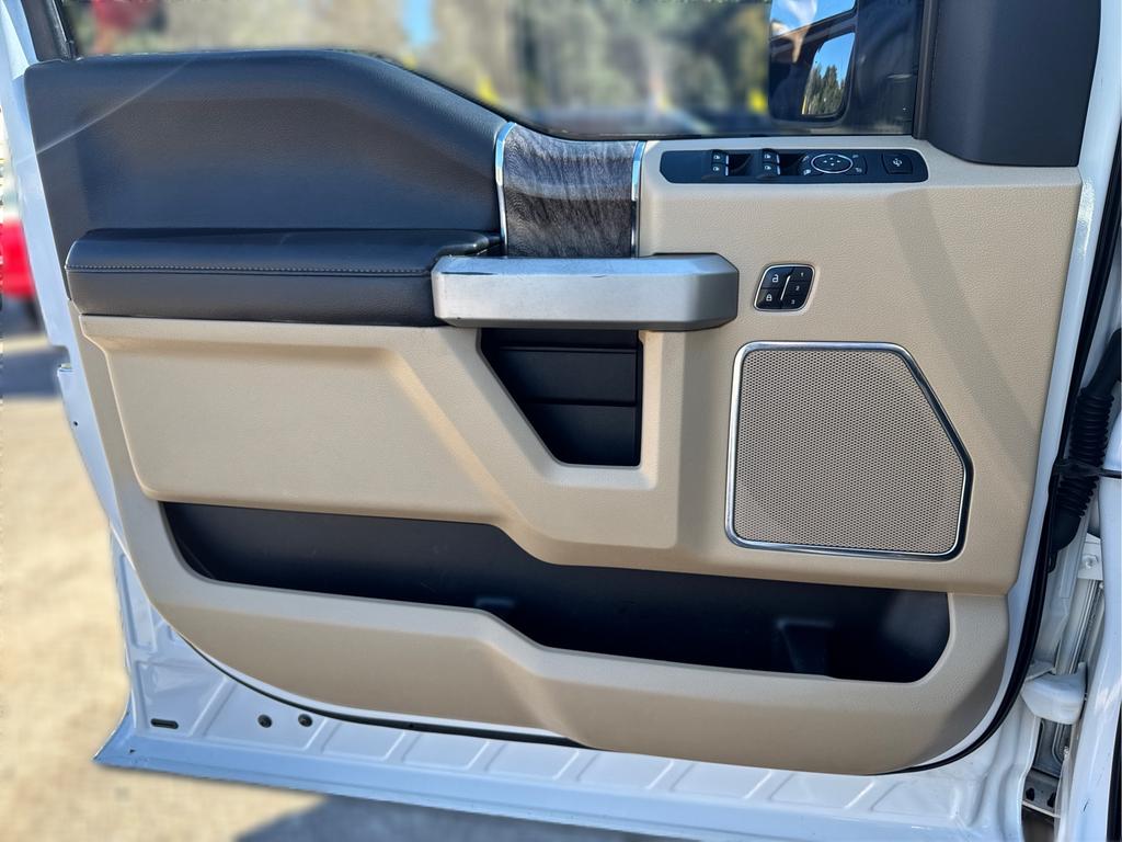 2017 Ford F-250 - $33,890