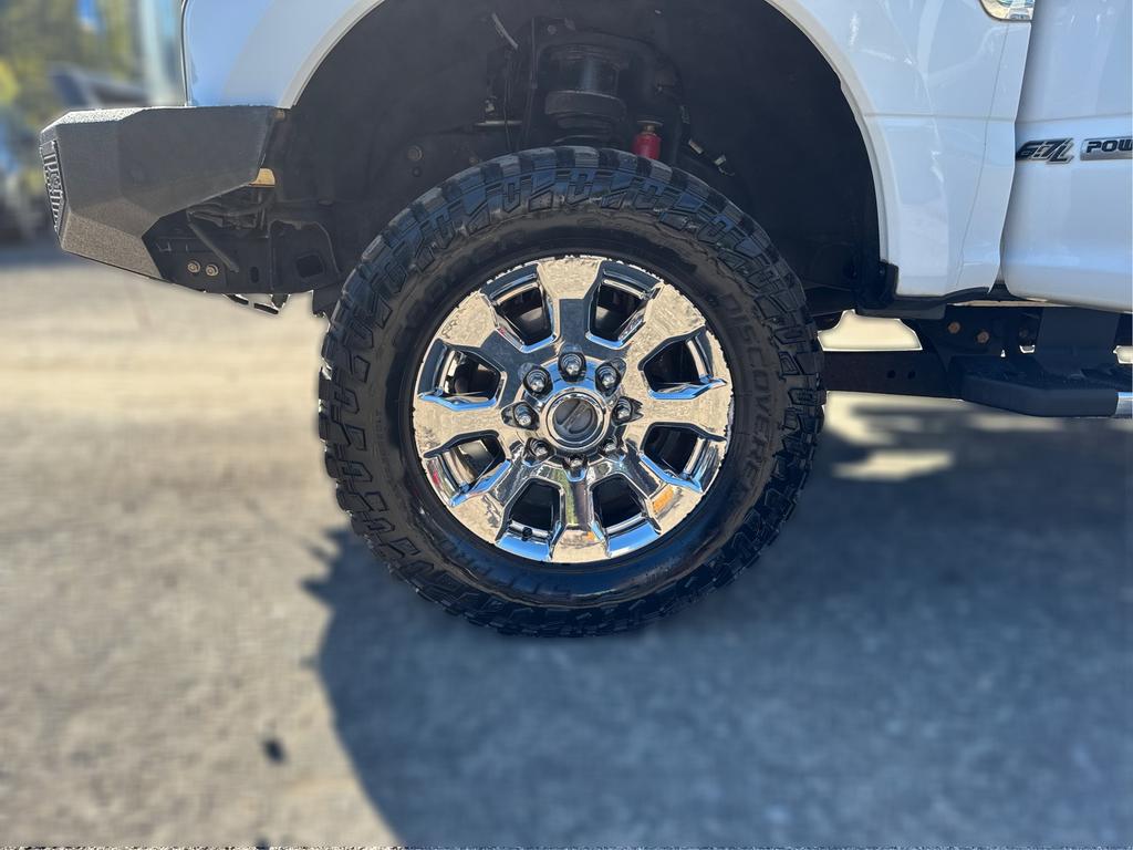 2017 Ford F-250 - $33,890