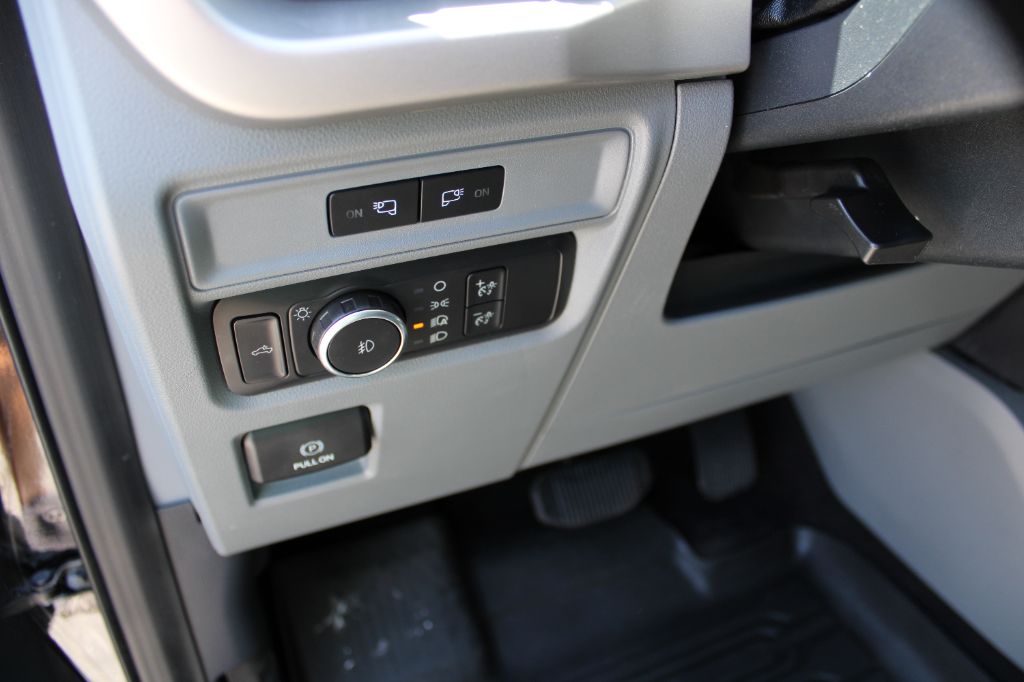 2021 Ford F150 XLT photo