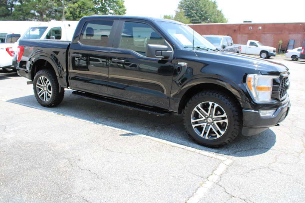 2022 Ford F-150 - $18,990