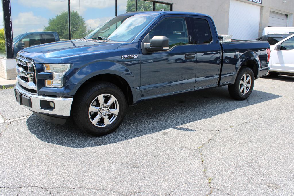 2016 Ford F150 XLT photo