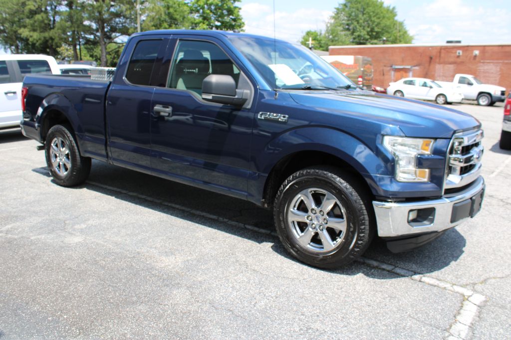 2016 Ford F150 XLT photo